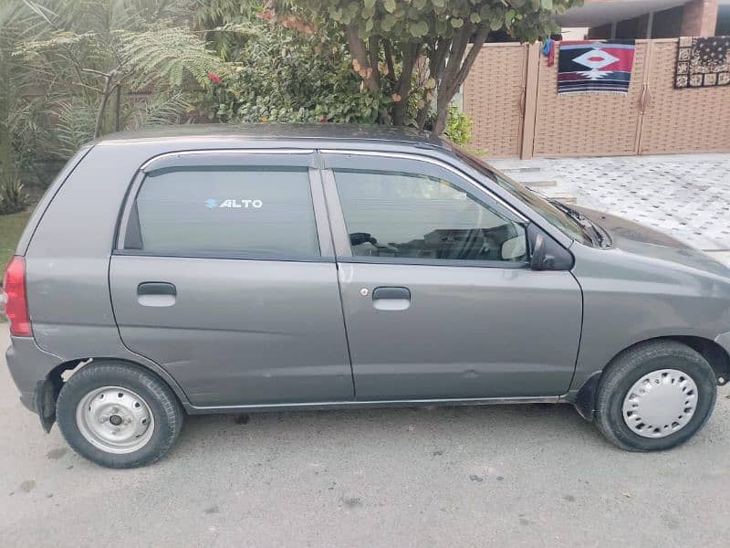 Suzuki Alto 2010 4