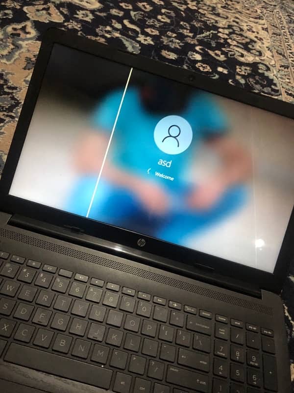 HP LAPTOP 1