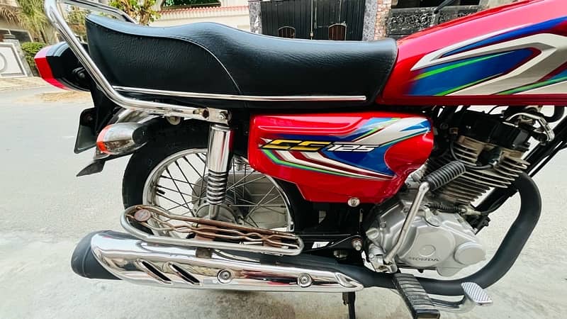 Honda CG 125 red 10