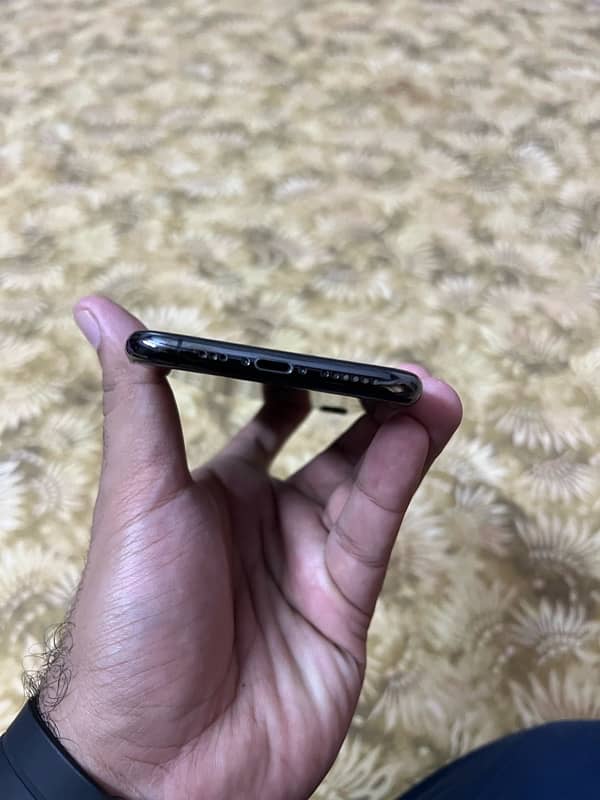 Iphone Xs 256gb Pta approved 4