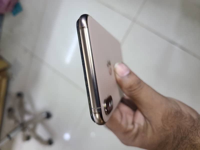 iPhone XS Max 512 GB dual sim physical approved 6