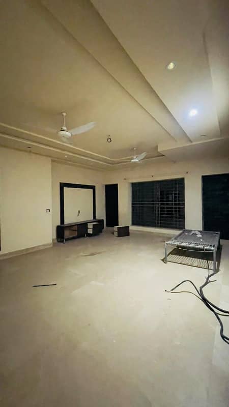 20 Marla Lower Portion Available For Rent In Khayaban Garden Sargodha Road Faisalabad 13