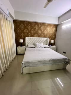 ONE BED LUXURY FURNISHED APARTMENT AVAILABLE FOR RENT IN GULBERG GREEN ISLAMABAD