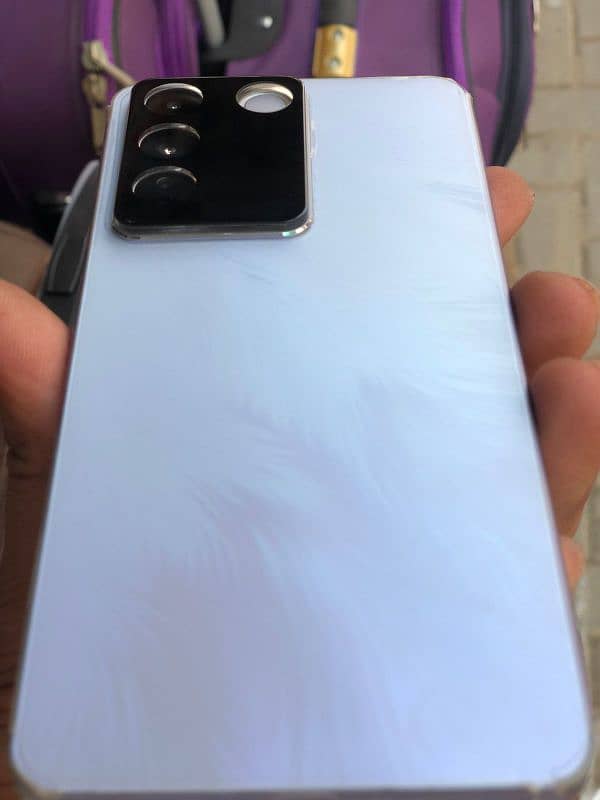 vivo v27e 2