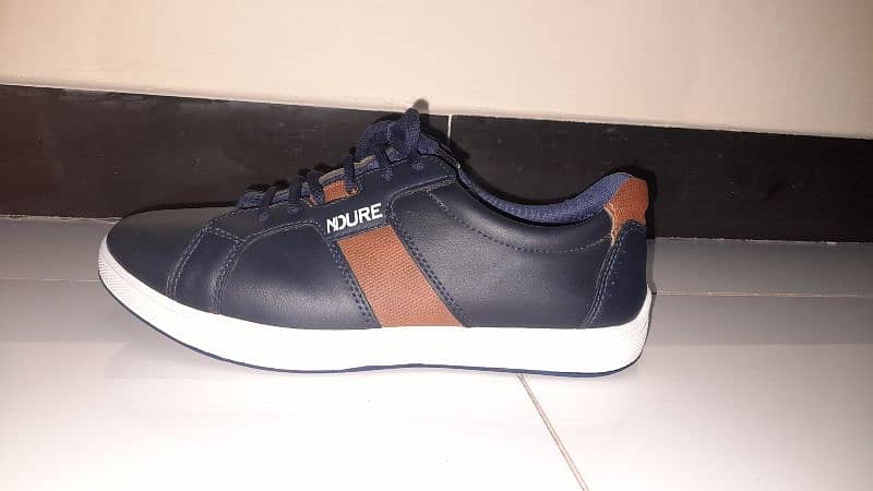 Ndure shoes  for teenagers  original 0