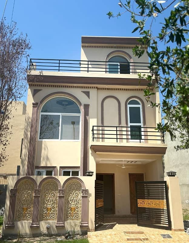 3 MARLA MODERN DESIGN HOUSE MOST BEAUTIFUL PRIME LOCATION FOR SALE IN NEW LAHORE CITY PHASE 2 0