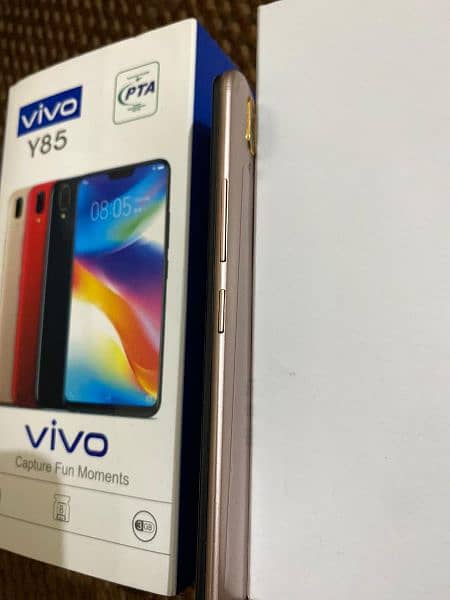 Vivo Y85 Original 4/64 with Full Box 2