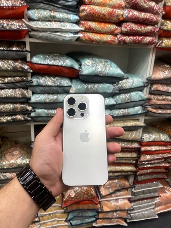 Iphone 15 pro lla non pta 1