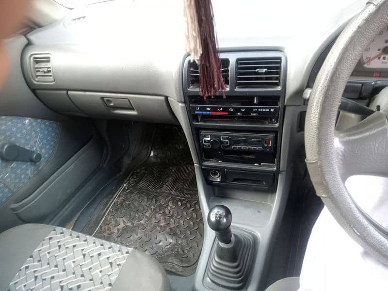 Suzuki Cultus VX 2004 2