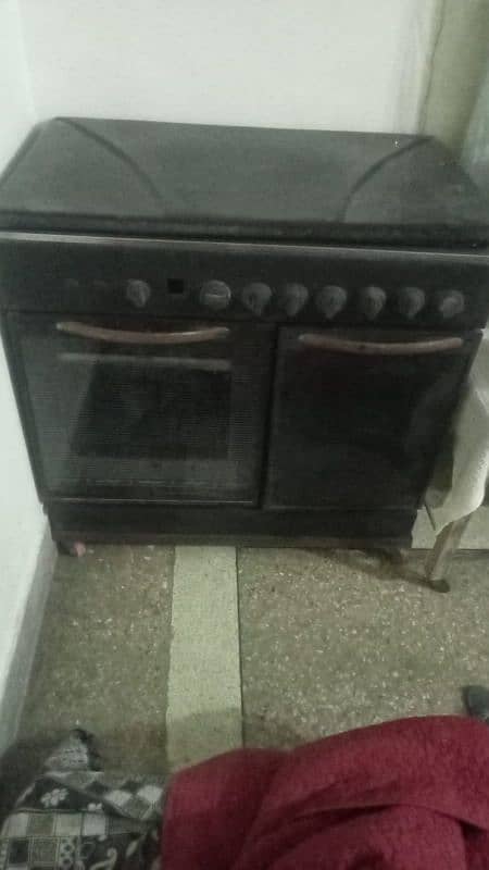 Cooking Range|Electric Oven And Stove|Slightly Used 1