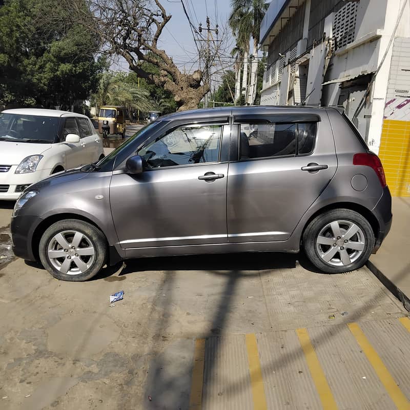 Suzuki Swift auto 2018 A/T Navi 2