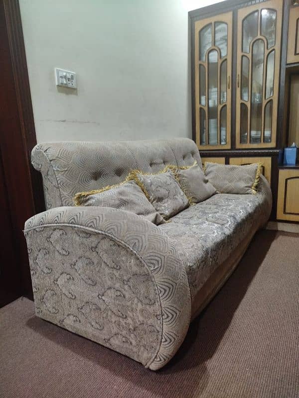 5 seater used sofa set for sale 0