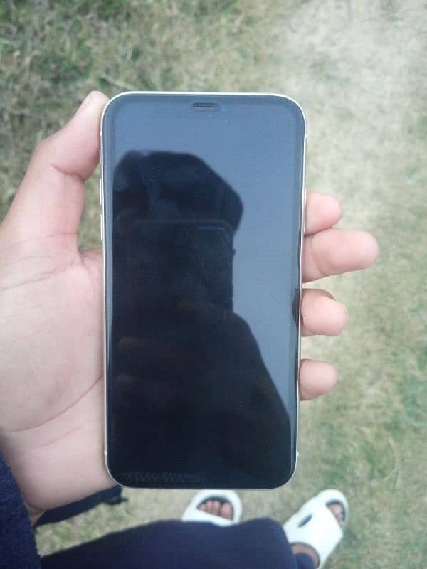 Iphone 11 Non Urgent sale 1