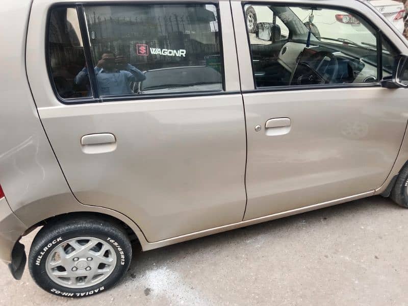 Suzuki Wagon R 2018 3