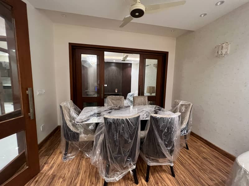 Luxury 10 Marla 4 Bed Furnished House In DHA Phase 3 Block Z" 14