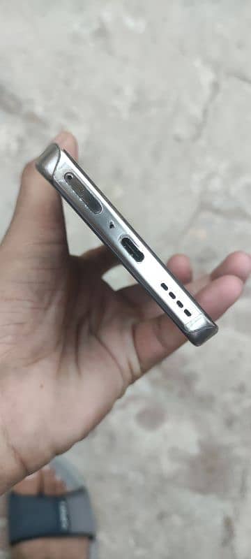 Infinix note 40 1