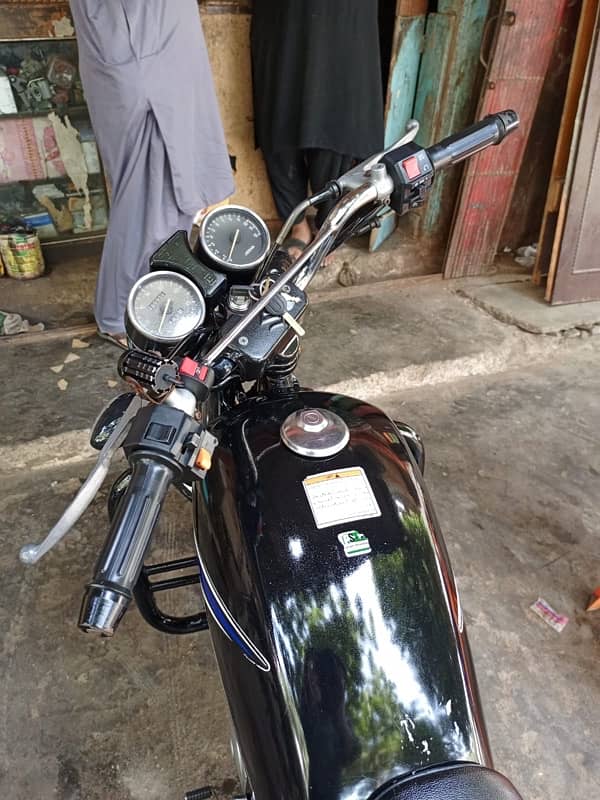 Suzuki Gs 150 1