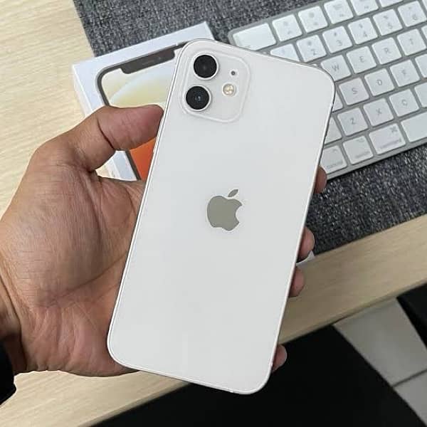 Iphone 12 white 128 GB PTA Approved 100% Health 1