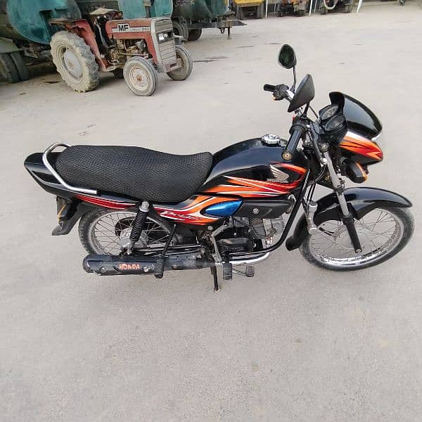 Honda Prider 100 CC 4