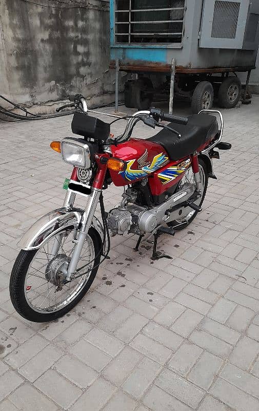 Honda CD70 2021 pindi num 2