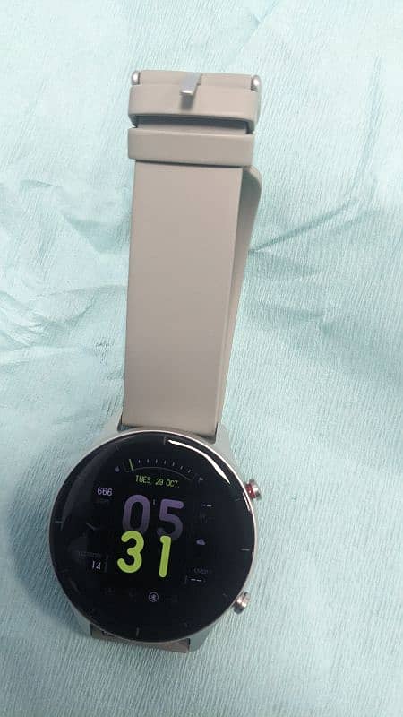 Amazfit GTR 2E 5