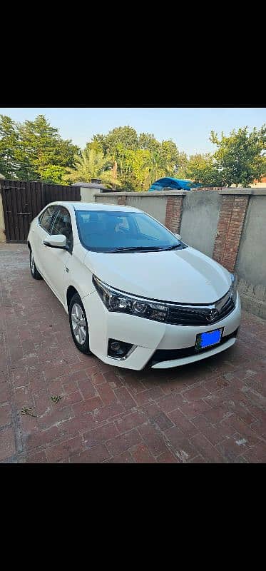 Toyota Corolla Altis 2015 0