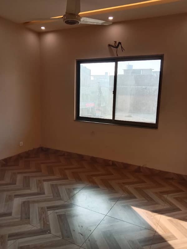 4 Marla 1st Floor Flat For Rent 23