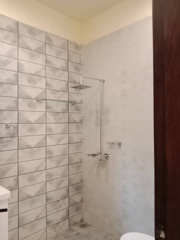 Brand New Flat For Rent In Shalamar Town Lahore 19