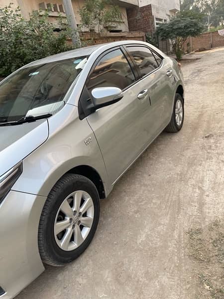 Toyota Corolla Altis 2015 15