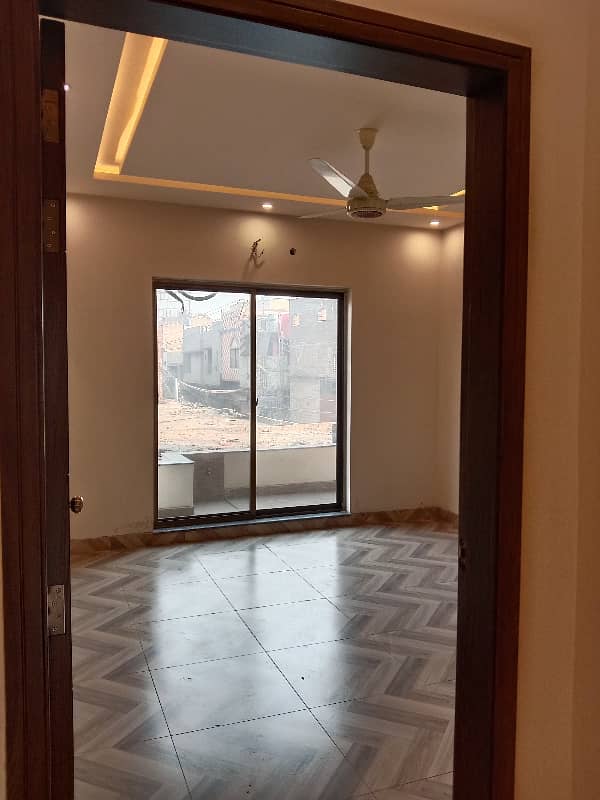 Beautiful Apartment For Sale In Shalamar Town Lahore 23