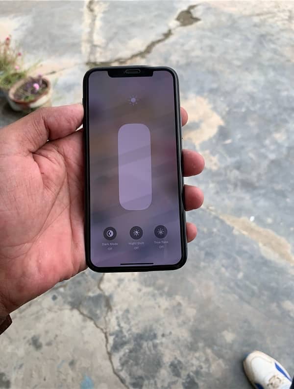 Iphone 11 pro midnight Green 256  bh 76% 6