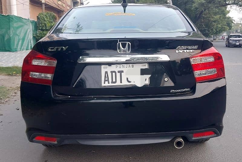 Honda City Aspire 2021 3