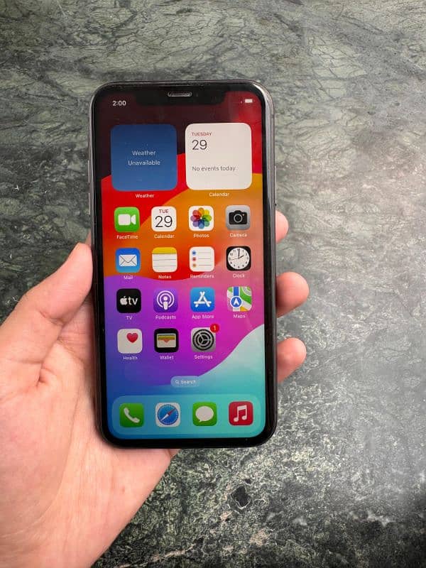 IPHONE 11 FACTORY UNLOCK BLACK 0