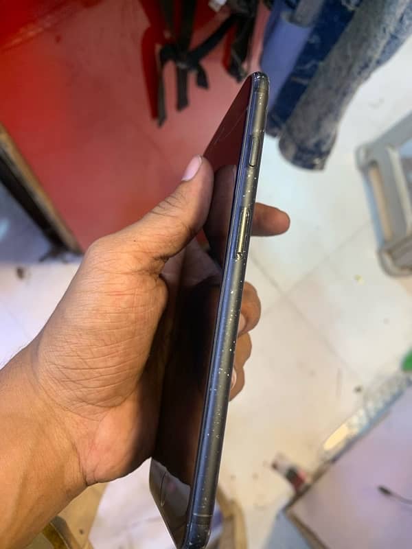 iPhone 7 Plus 128gb pta approved 3