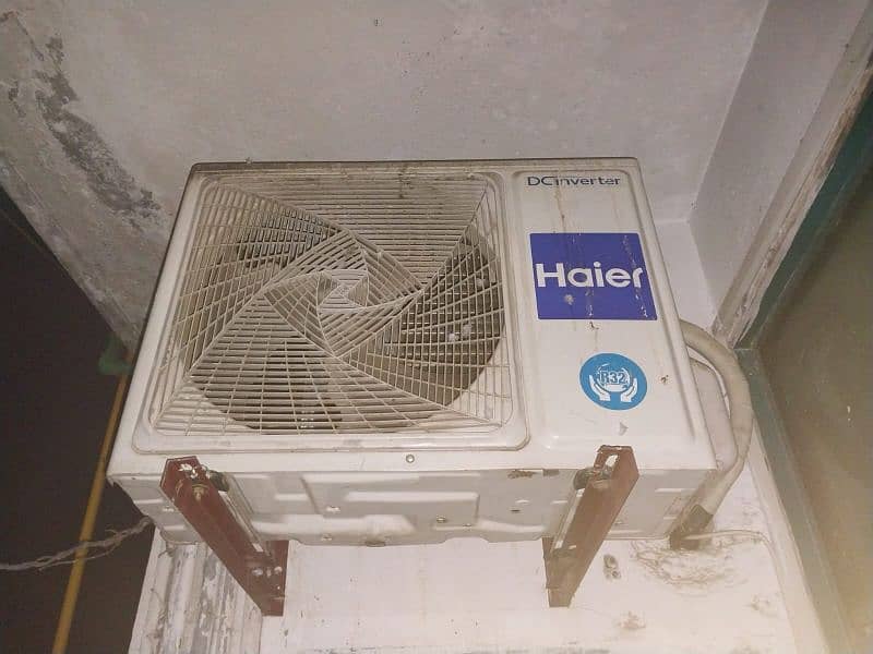 Haier AC invertor 1 ton 10/10 for sale 2