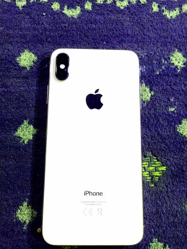 Iphone XS Max ( 64 Gb ) 10 / 10 Condition 1