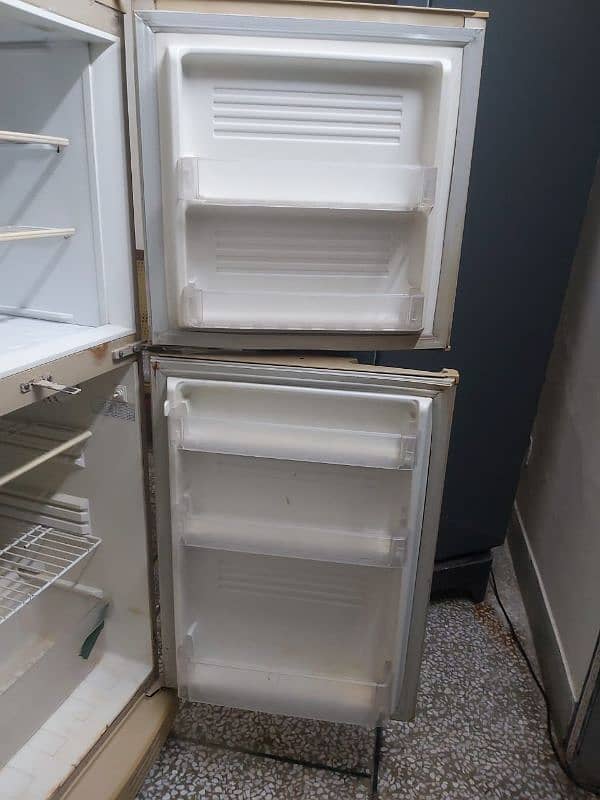 Pel refrigerator for sale 8