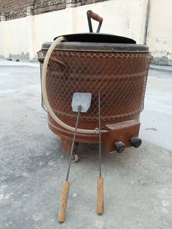 Gas Tandoor for sale 5000 rupees 4