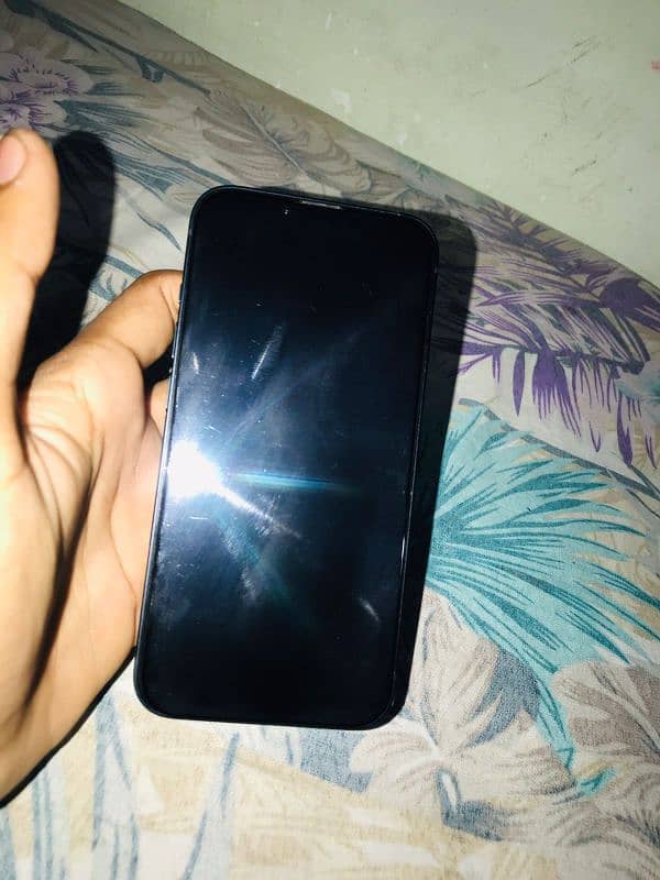 iPhone 14 hai non PTA JV water pack warranty mein hai abhi all ok 3