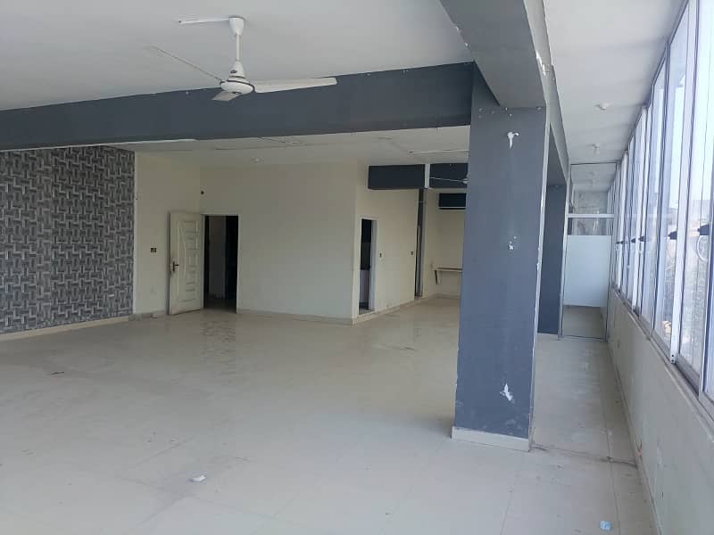 First Floor Hall For Office | Call Centre | for Rent in Ghori Town Express Way Near Gulberg Greens 1