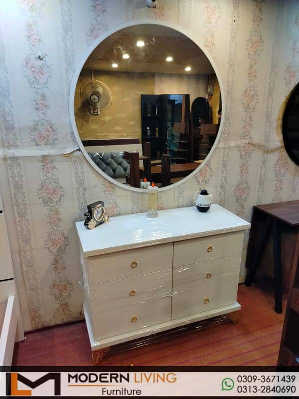 Modern Dressing Table Round mirror best quality 4