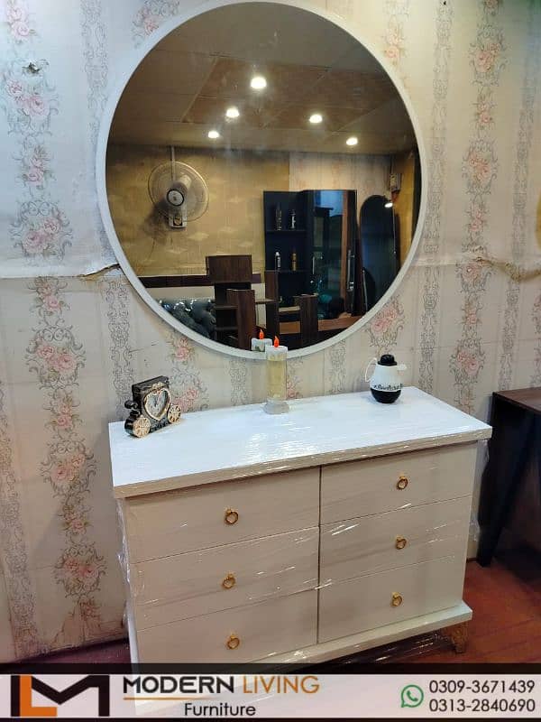 Modern Dressing Table Round mirror best quality 5