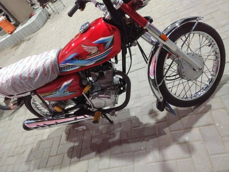 HONDA CG _ 125 KARACHI 2024 MODEL 3