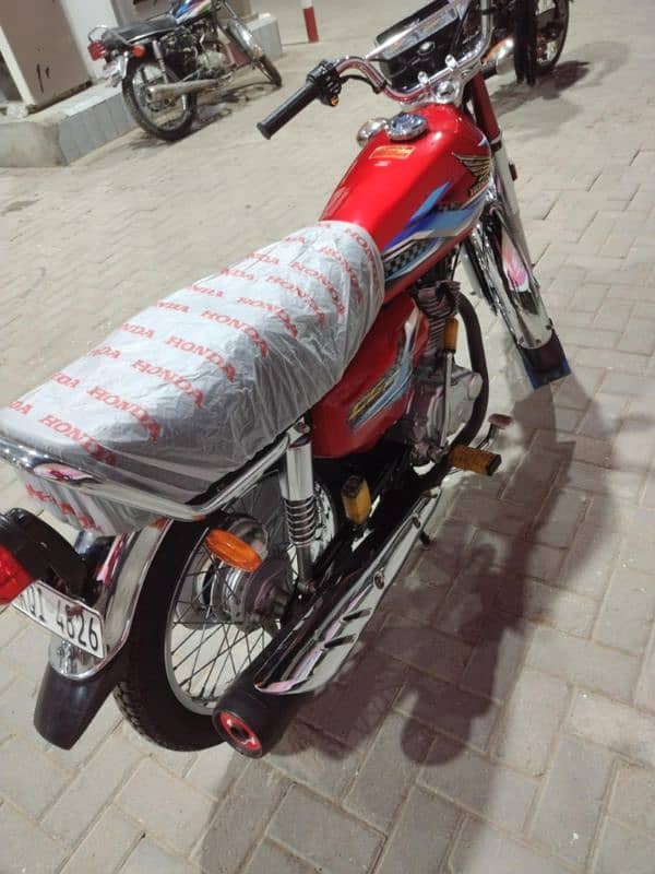 HONDA CG _ 125 KARACHI 2024 MODEL 10