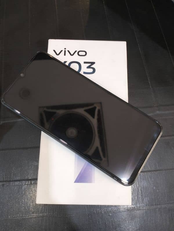 vivo y03 1