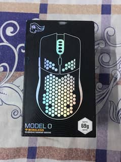 Model O Wireless 69grams 19000dpi