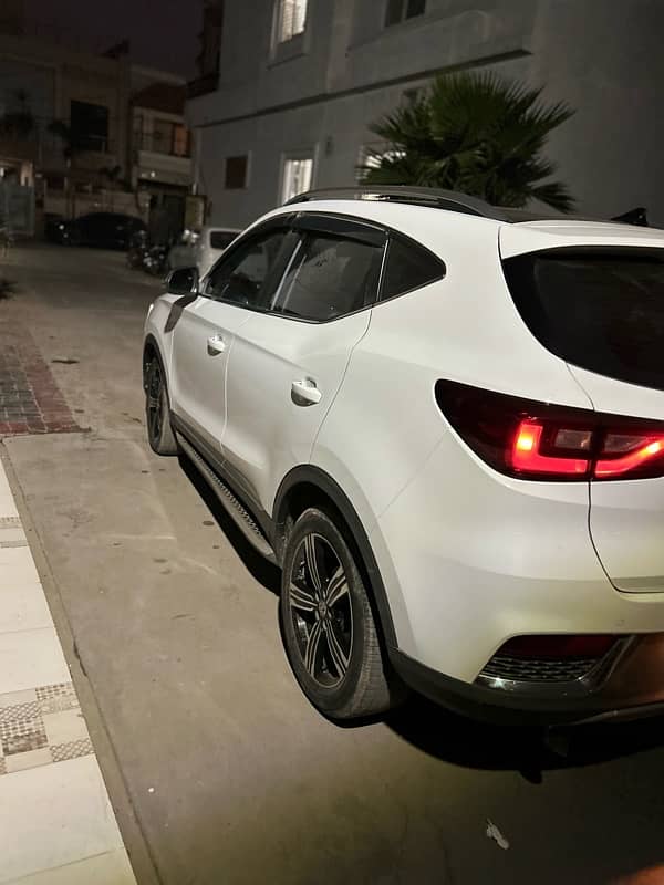 MG ZS 2021 6