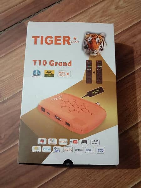 Tiger T10 grand Mini Dish Receiver / 1506g sim 0