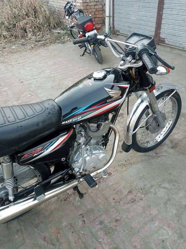 Honda 125 model 15 registration bahawalnagr punjab 4