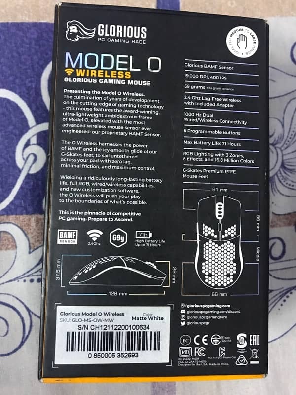 Model O Wireless 69grams 19000dpi 4